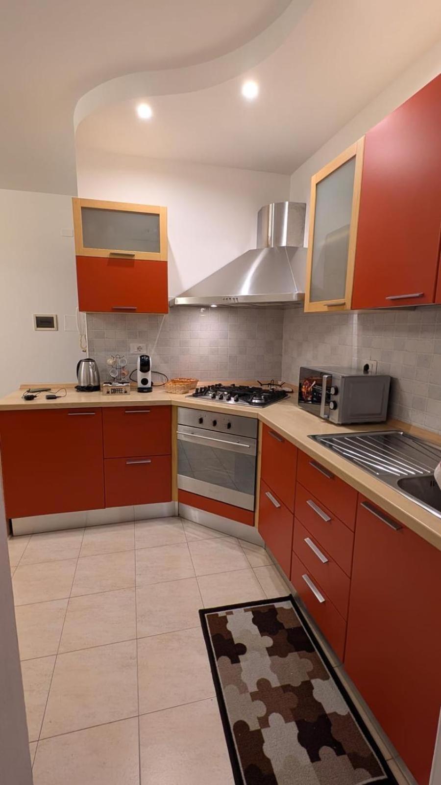 Bl Apartment Latina Exterior photo